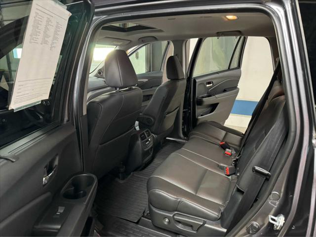 used 2021 Honda Pilot car, priced at $29,995