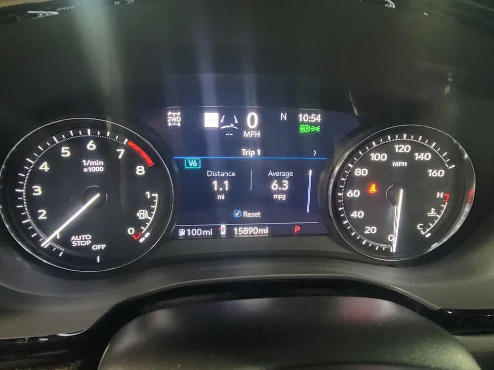 used 2024 Cadillac XT5 car, priced at $47,995