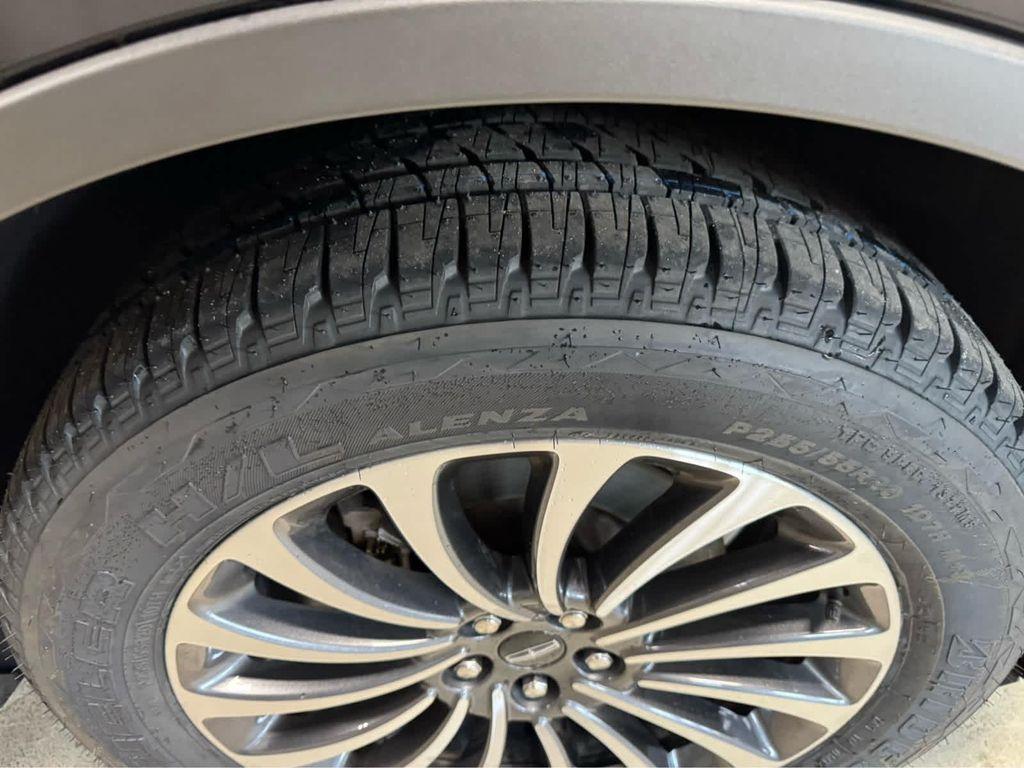 used 2022 Lincoln Aviator car, priced at $41,995