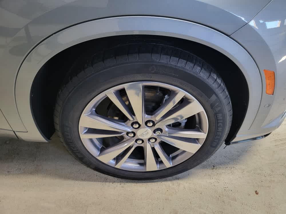 used 2023 Cadillac XT6 car, priced at $41,995