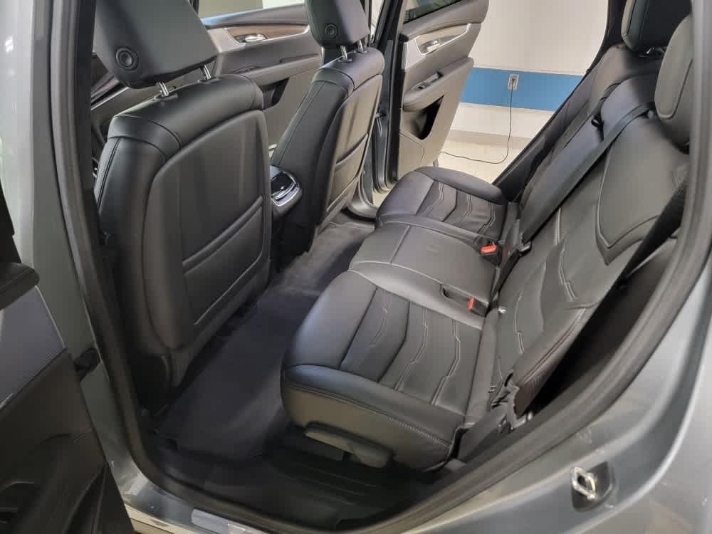 used 2023 Cadillac XT6 car, priced at $41,995