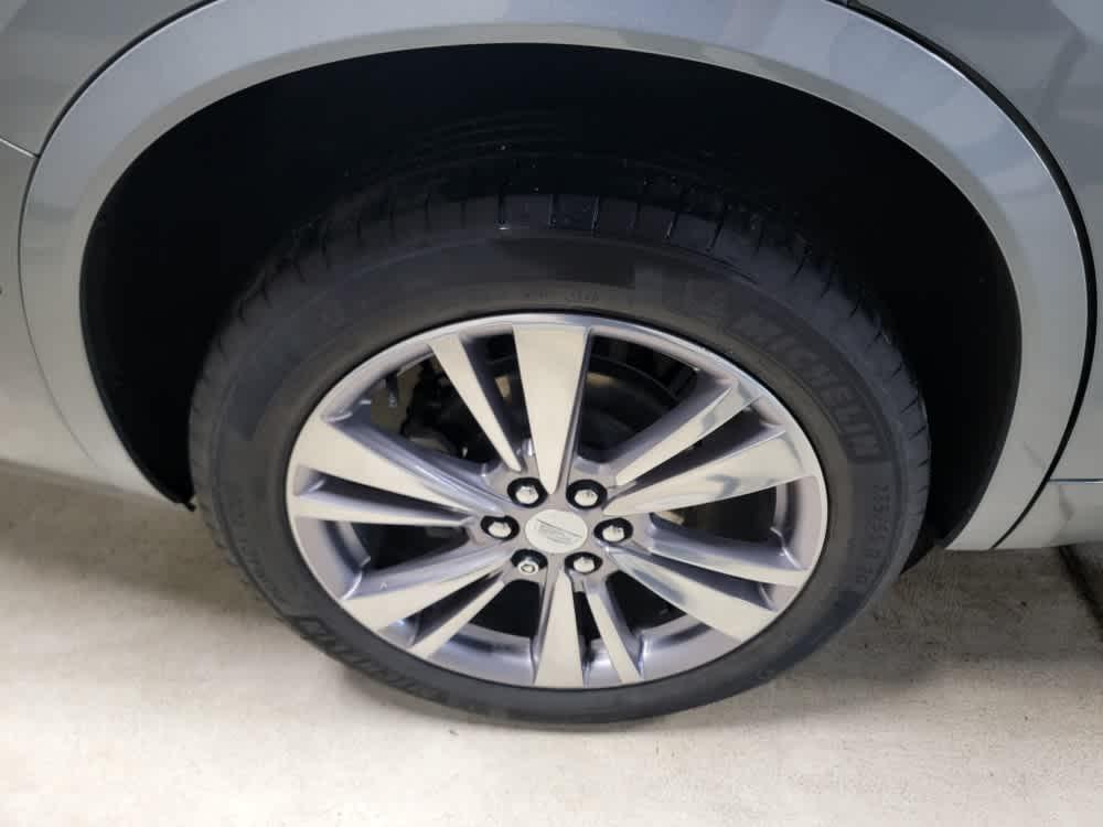 used 2023 Cadillac XT6 car, priced at $41,995