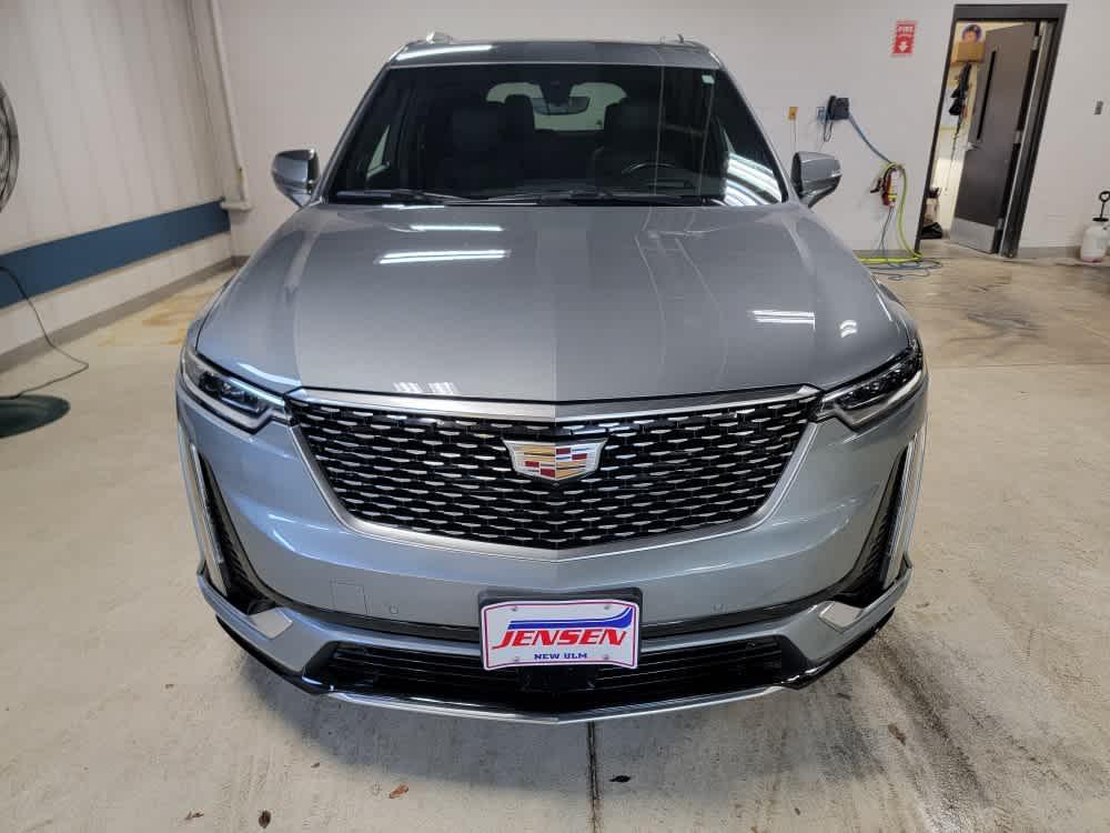 used 2023 Cadillac XT6 car, priced at $41,995