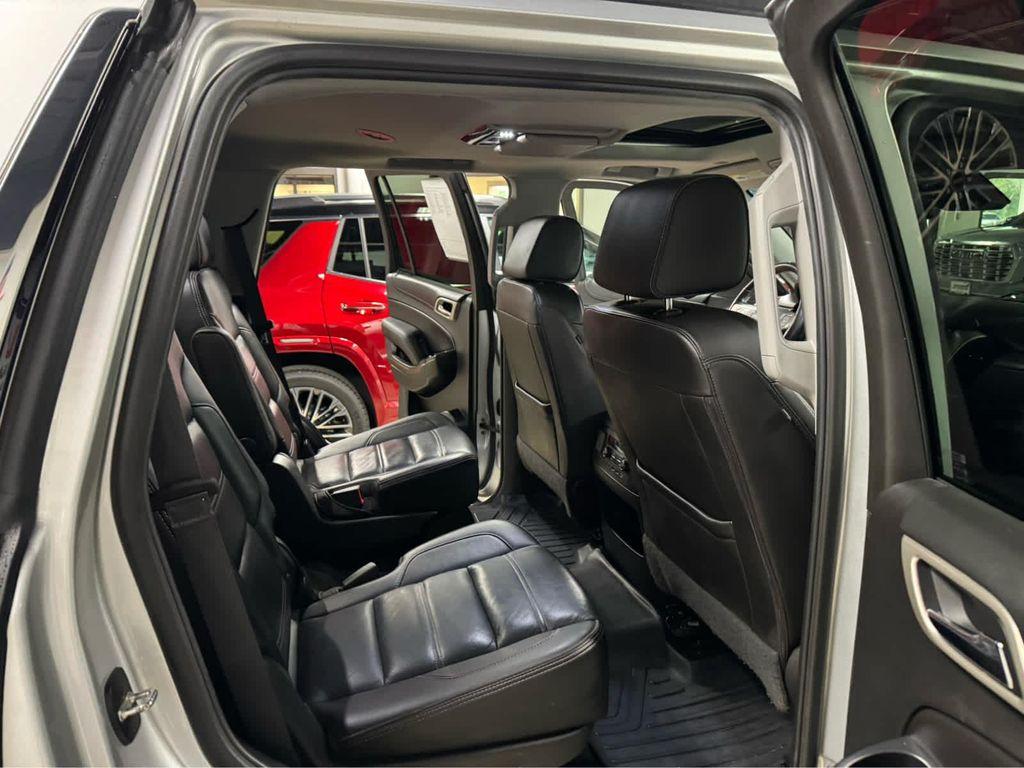 used 2018 GMC Yukon car, priced at $30,995