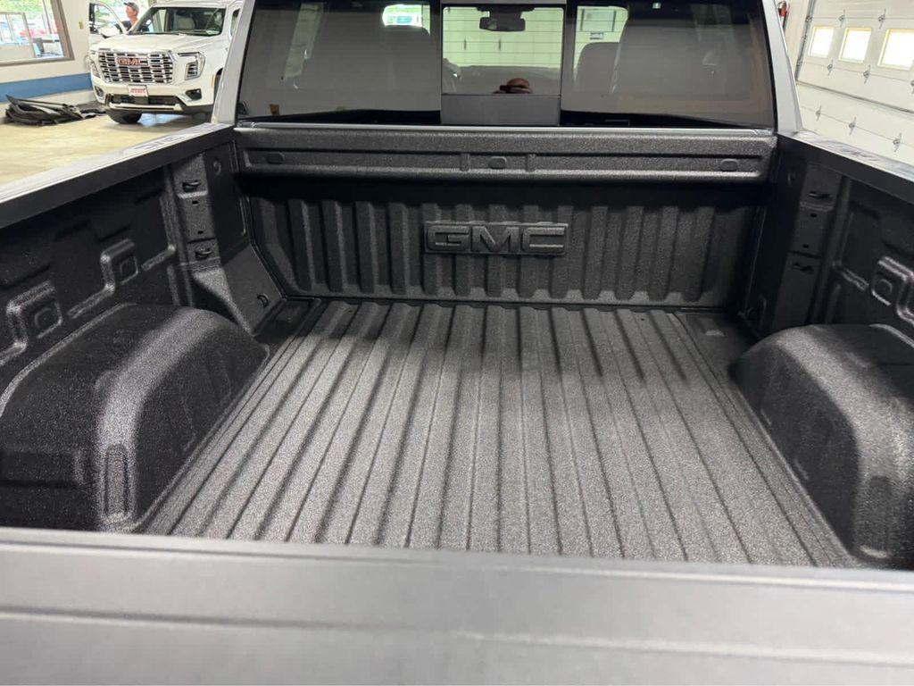 new 2026 GMC Sierra 1500 car, priced at $70,155