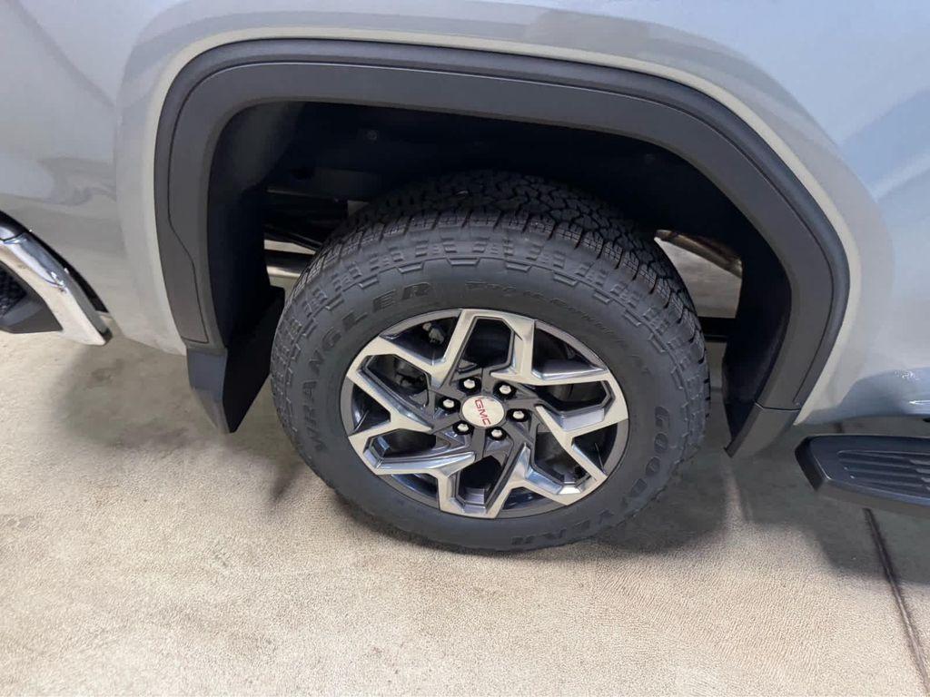 new 2026 GMC Sierra 1500 car, priced at $70,155