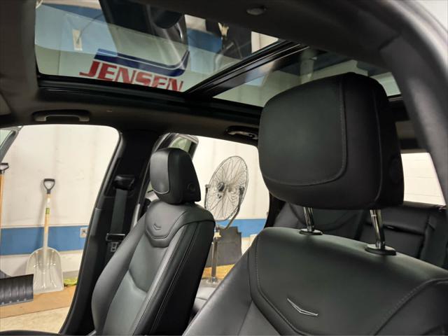 used 2022 Cadillac XT5 car, priced at $39,995