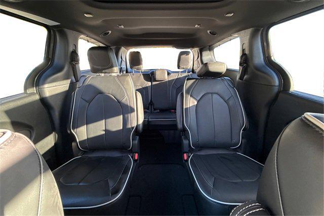 new 2025 Chrysler Pacifica car, priced at $56,035