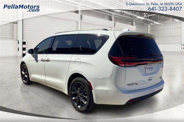 used 2021 Chrysler Pacifica car, priced at $35,438