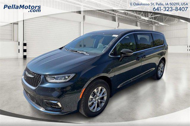 new 2025 Chrysler Pacifica car, priced at $47,635