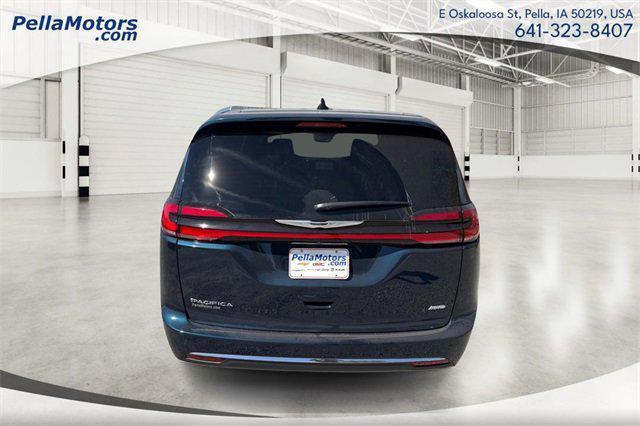 new 2025 Chrysler Pacifica car, priced at $47,635