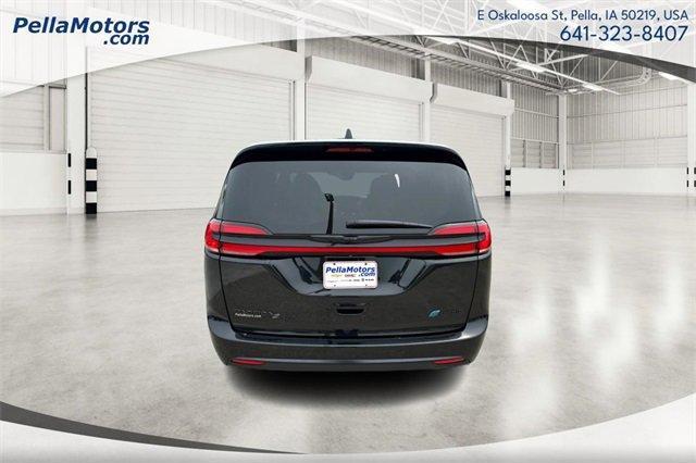 used 2022 Chrysler Pacifica Hybrid car, priced at $29,395