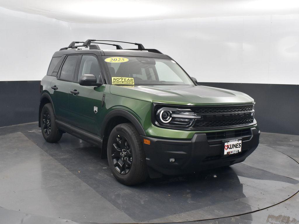 new 2025 Ford Bronco Sport car, priced at $37,424
