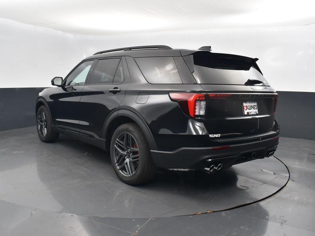 new 2025 Ford Explorer car, priced at $59,389