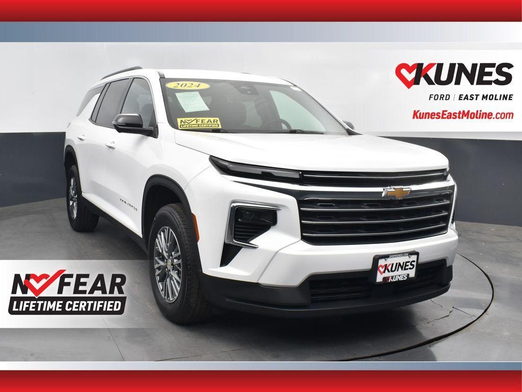 used 2024 Chevrolet Traverse car, priced at $40,977