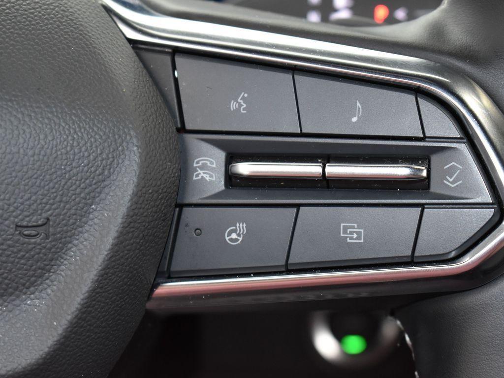 used 2024 Chevrolet Traverse car, priced at $40,977