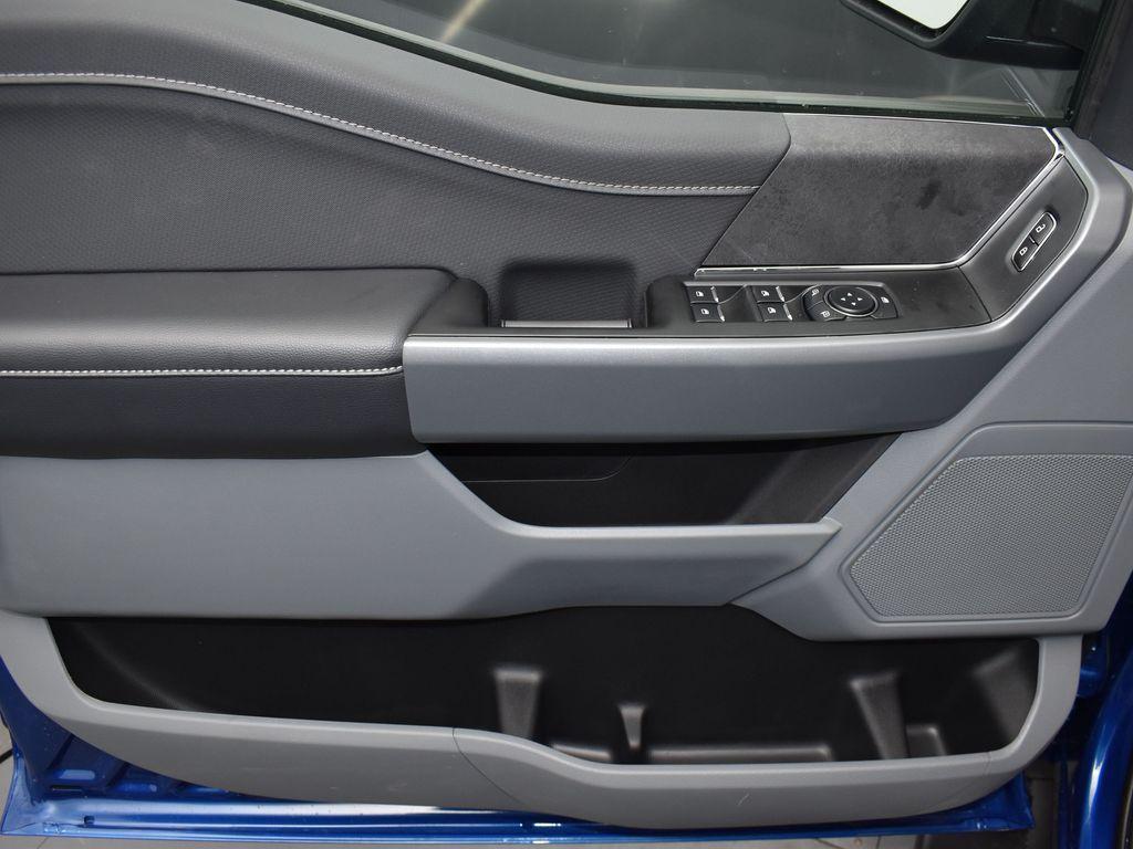 new 2025 Ford F-150 car, priced at $51,267