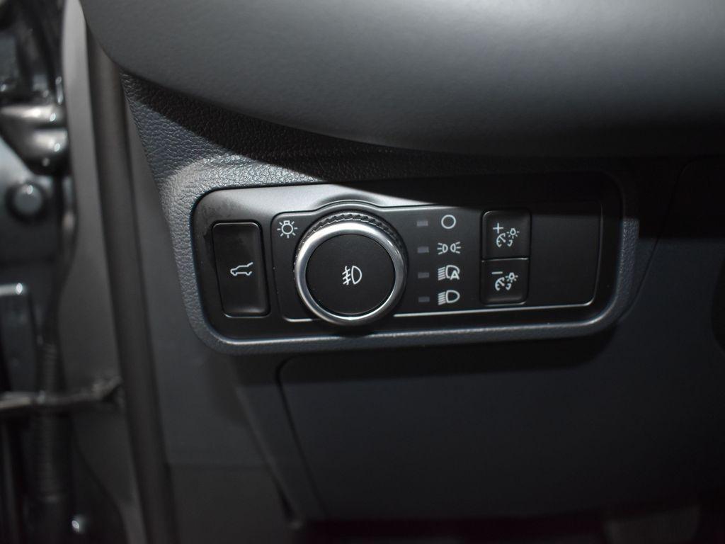 new 2025 Ford Explorer car, priced at $46,461
