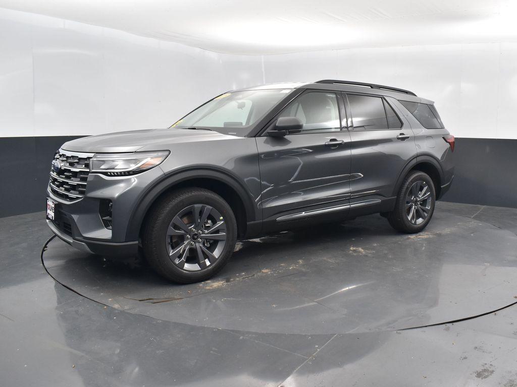 new 2025 Ford Explorer car, priced at $46,461