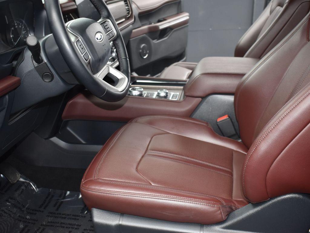 used 2024 Ford Expedition car, priced at $59,749