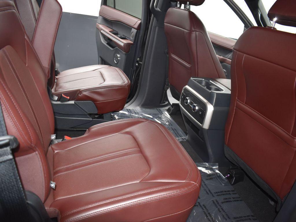used 2024 Ford Expedition car, priced at $59,749