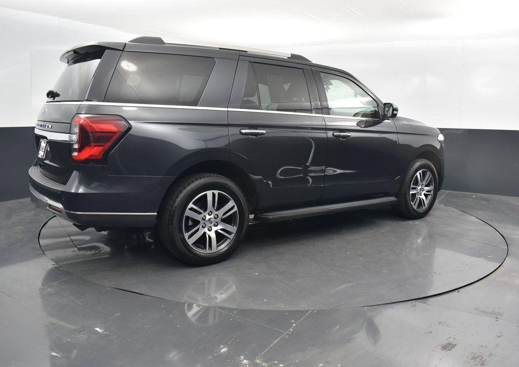 used 2024 Ford Expedition car, priced at $59,749