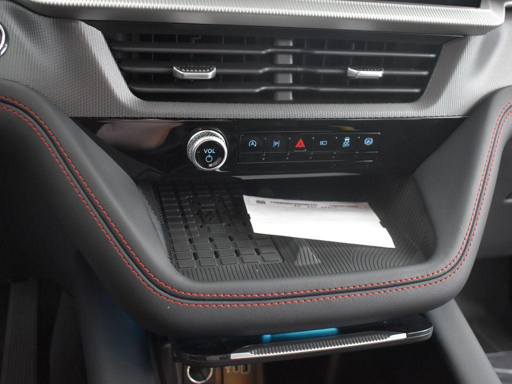 new 2025 Ford Explorer car, priced at $60,484