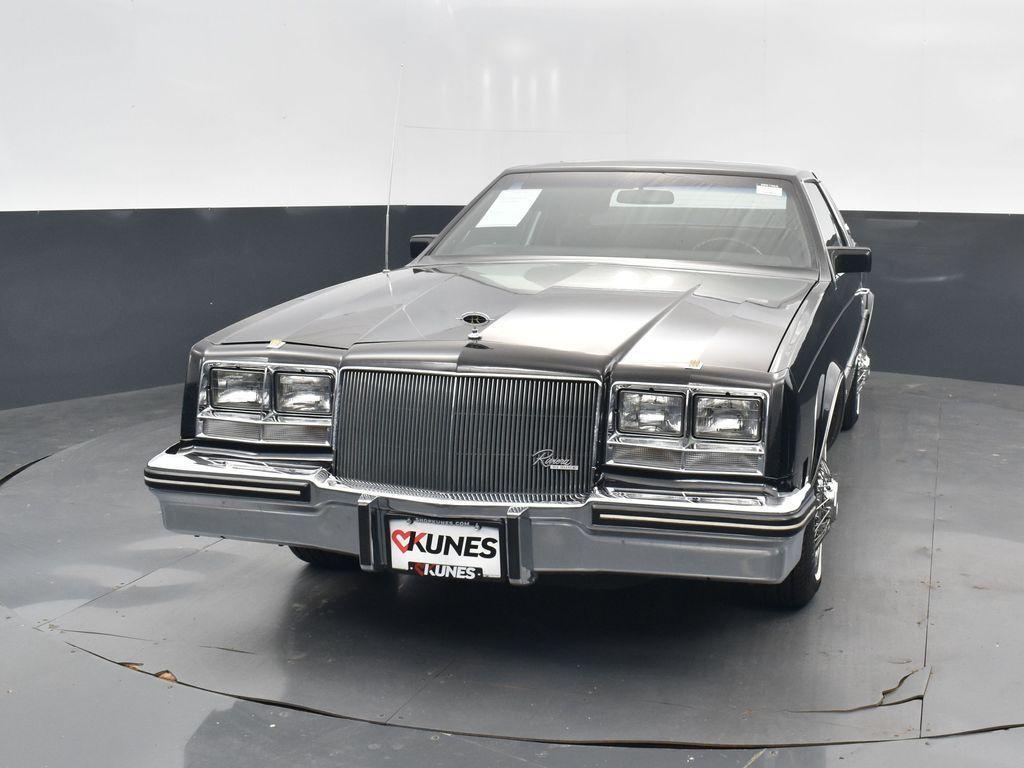 used 1985 Buick Riviera car, priced at $9,990