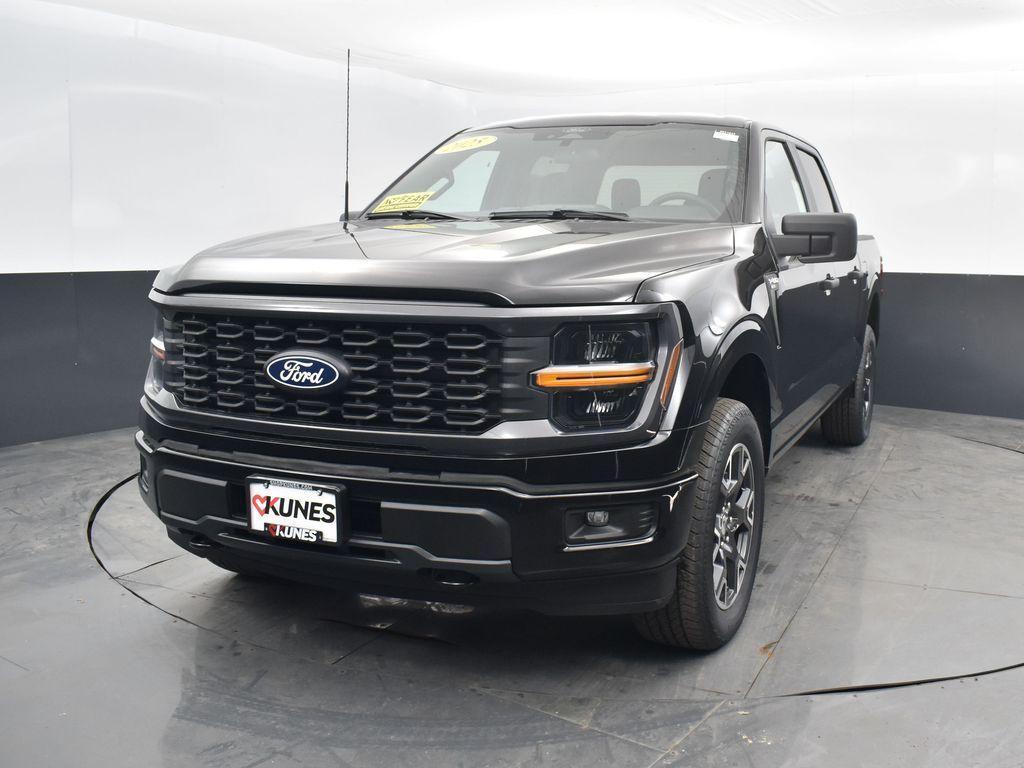 new 2025 Ford F-150 car, priced at $47,587
