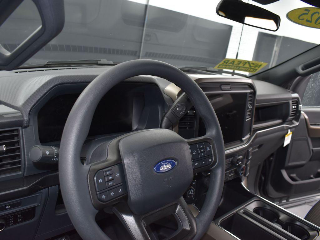 new 2025 Ford F-150 car, priced at $48,994