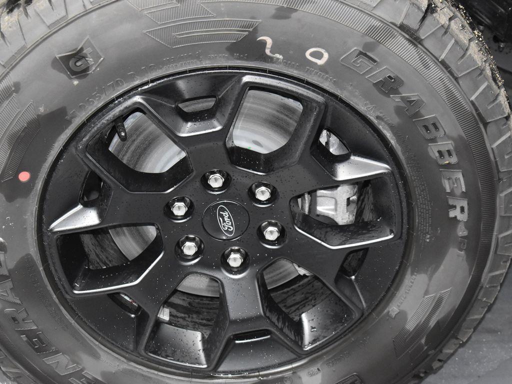 new 2025 Ford F-150 car, priced at $48,994