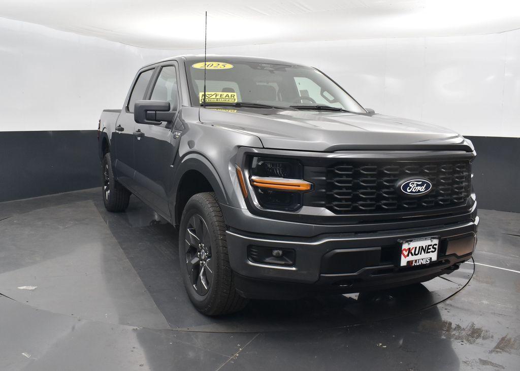 new 2025 Ford F-150 car, priced at $46,636