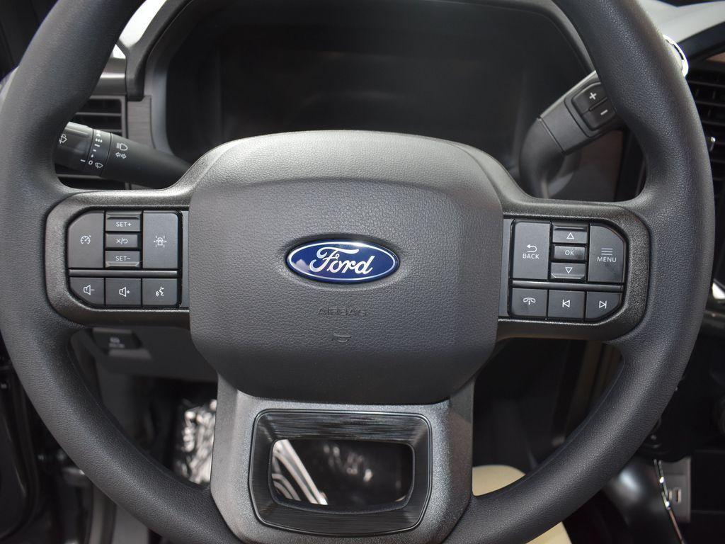 new 2025 Ford F-150 car, priced at $46,636