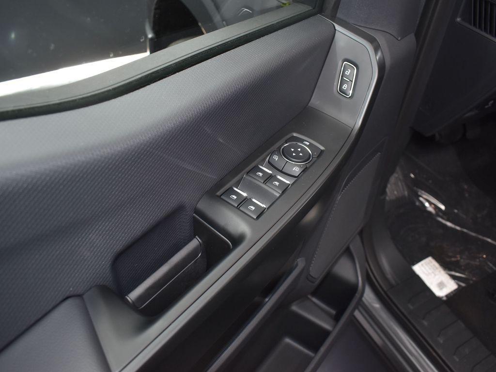new 2025 Ford F-150 car, priced at $46,636