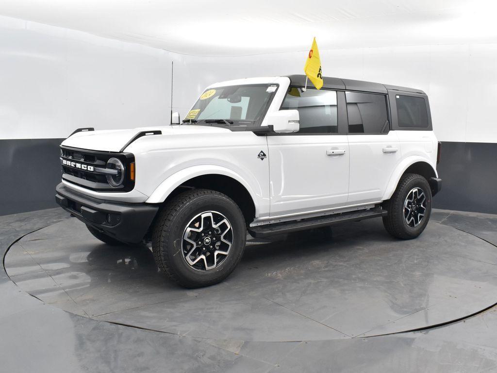 new 2024 Ford Bronco car, priced at $52,396