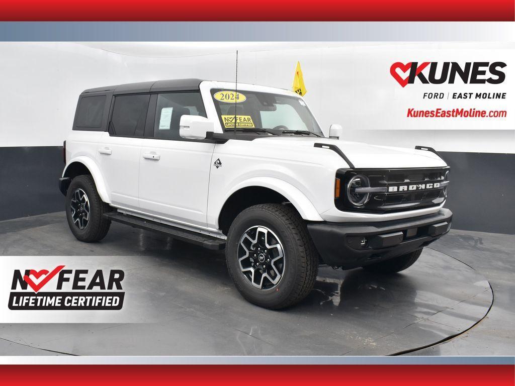 new 2024 Ford Bronco car, priced at $52,396