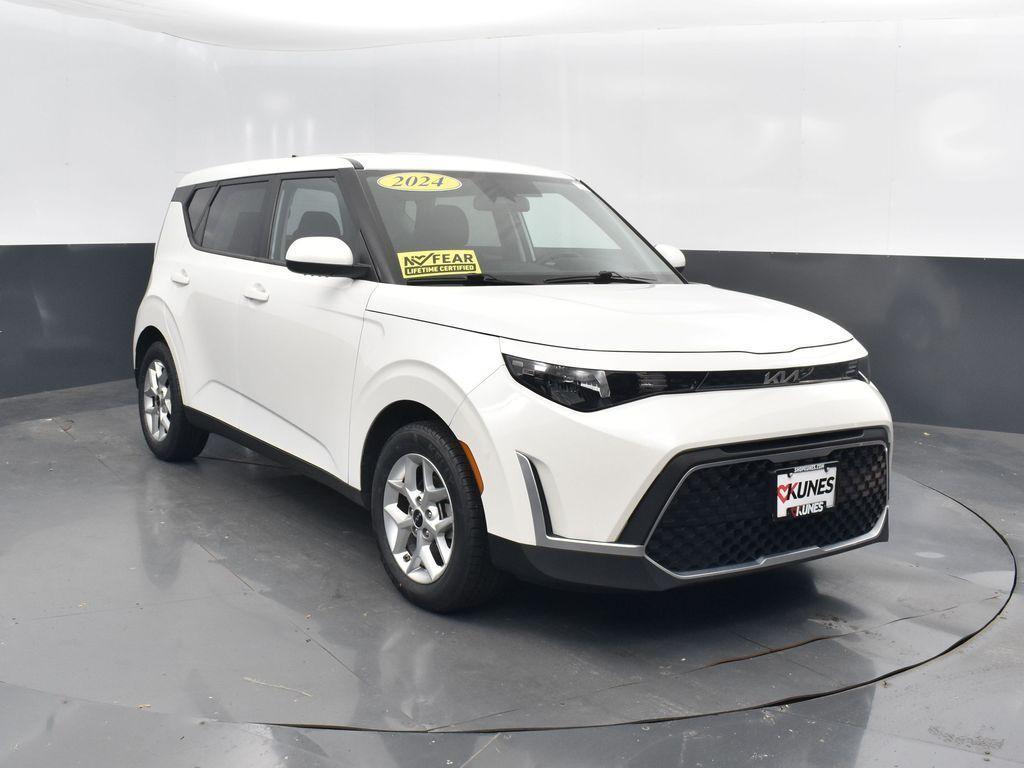 used 2024 Kia Soul car, priced at $18,365