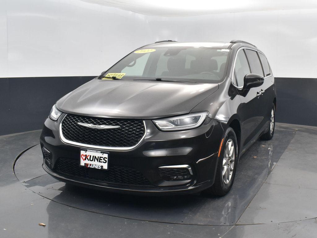 used 2022 Chrysler Pacifica car, priced at $22,385