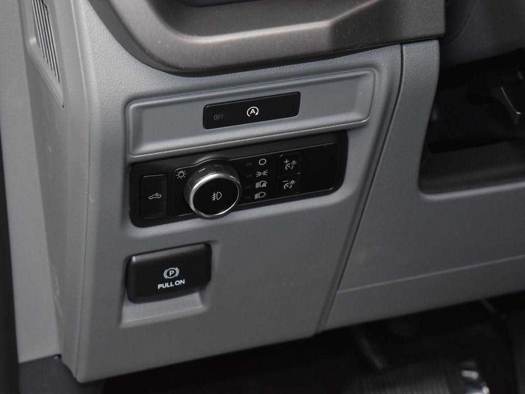 new 2025 Ford F-150 car, priced at $47,124