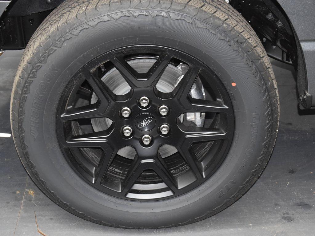 new 2025 Ford F-150 car, priced at $49,141