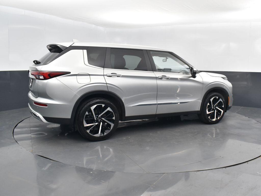 used 2022 Mitsubishi Outlander car, priced at $25,347