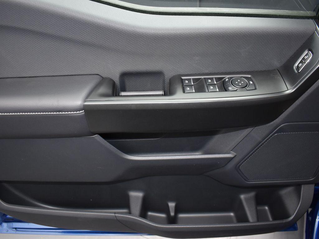 new 2025 Ford F-150 car, priced at $47,713