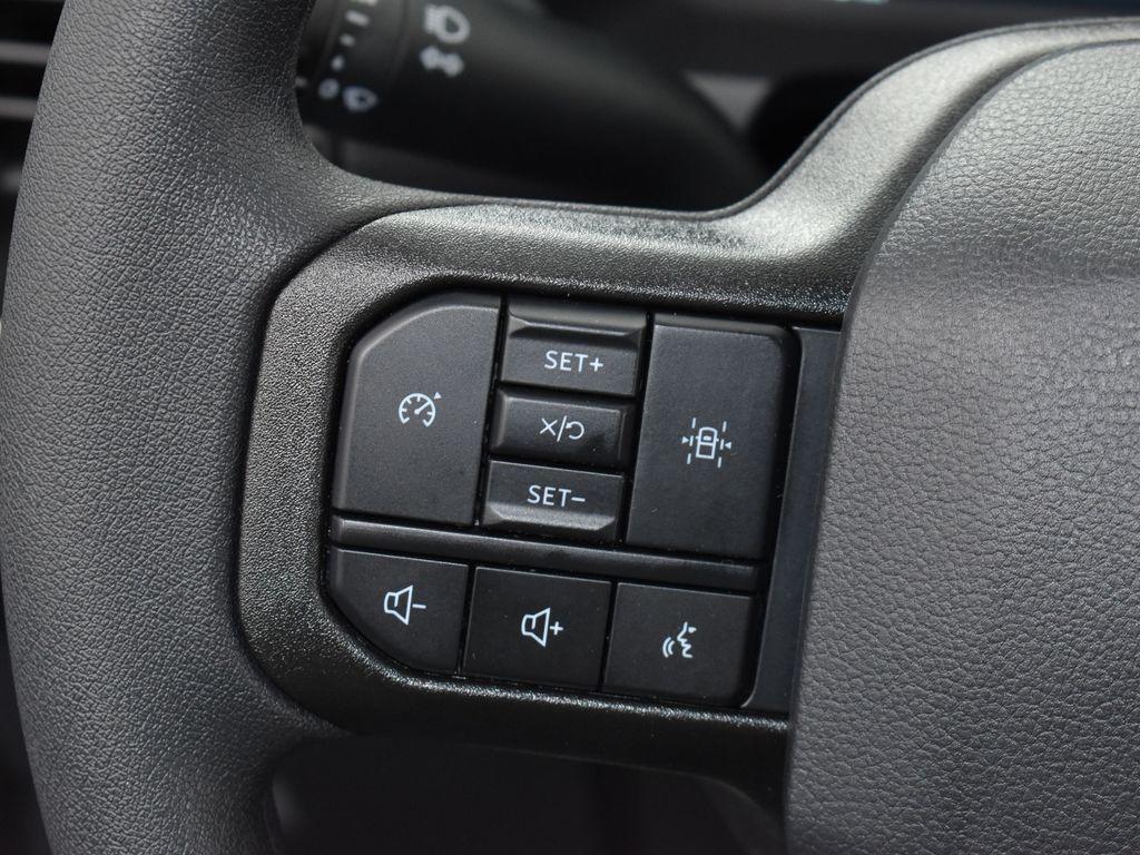 new 2025 Ford F-150 car, priced at $47,713