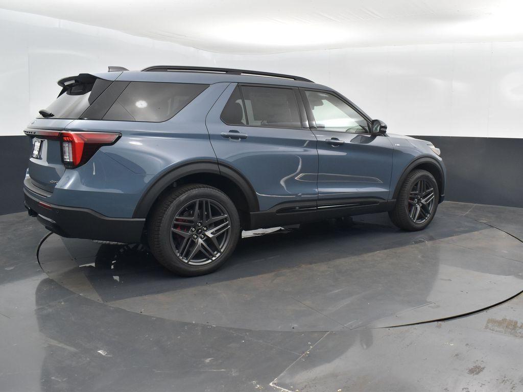 new 2025 Ford Explorer car, priced at $50,388