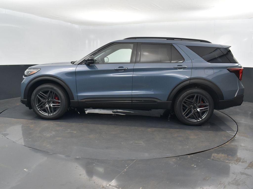 new 2025 Ford Explorer car, priced at $50,388
