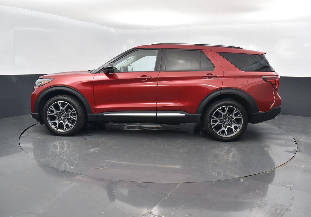 new 2025 Ford Explorer car, priced at $58,356