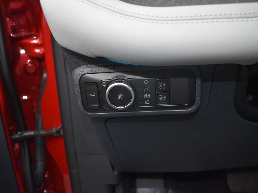 new 2025 Ford Explorer car, priced at $58,356