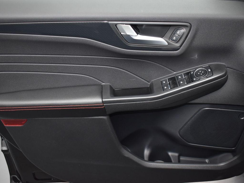 new 2025 Ford Escape car, priced at $30,500