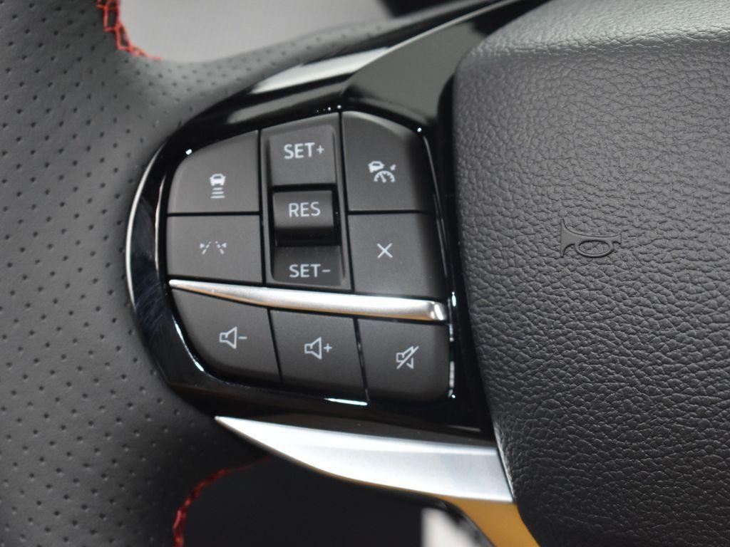 new 2025 Ford Explorer car, priced at $51,044