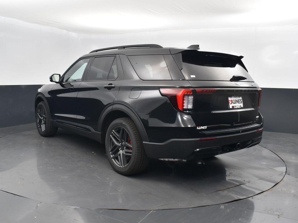 new 2025 Ford Explorer car, priced at $51,044